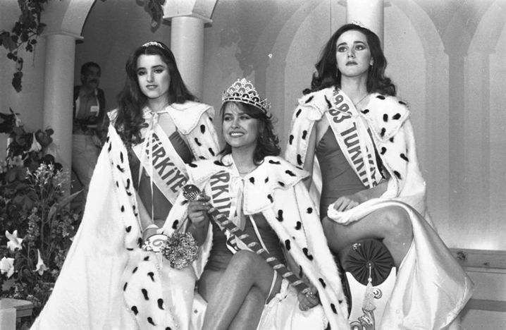 'Taçsız güzel' olmak Hülya Avşar'a şöhretin kapılarını açtı