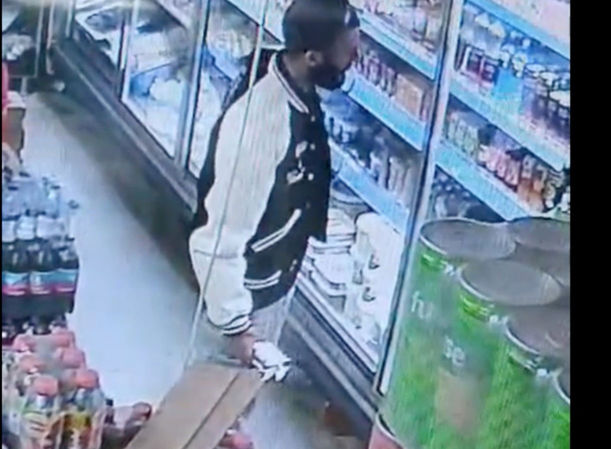 Seri katil Hakan K., alışveriş yaparken kameraya yansıdı.