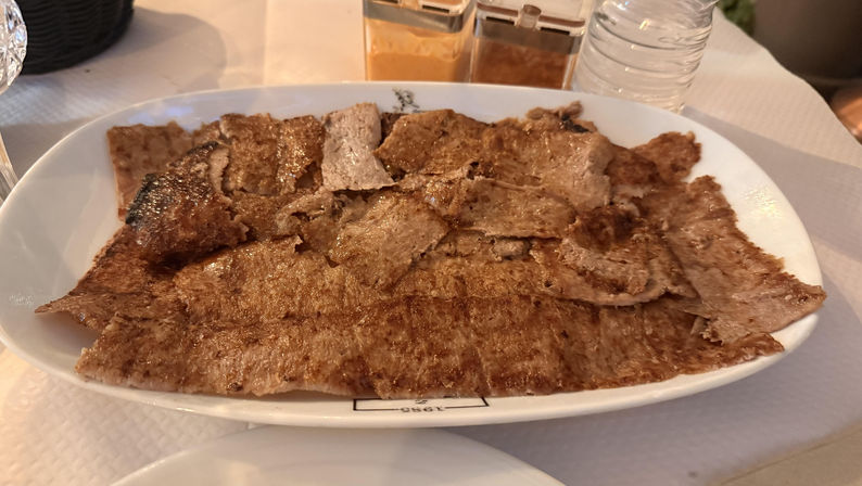 Paris’te Chez İbo’nun döneri olağanüstü.