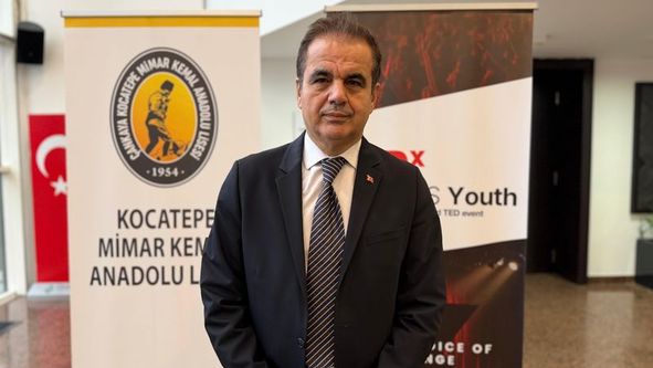 Kocatepe Mimar Kemal Anadolu Lisesi Müdürü Hüseyin İzmir.