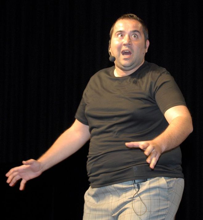 Ata Demirer'in eski görüntüsü.