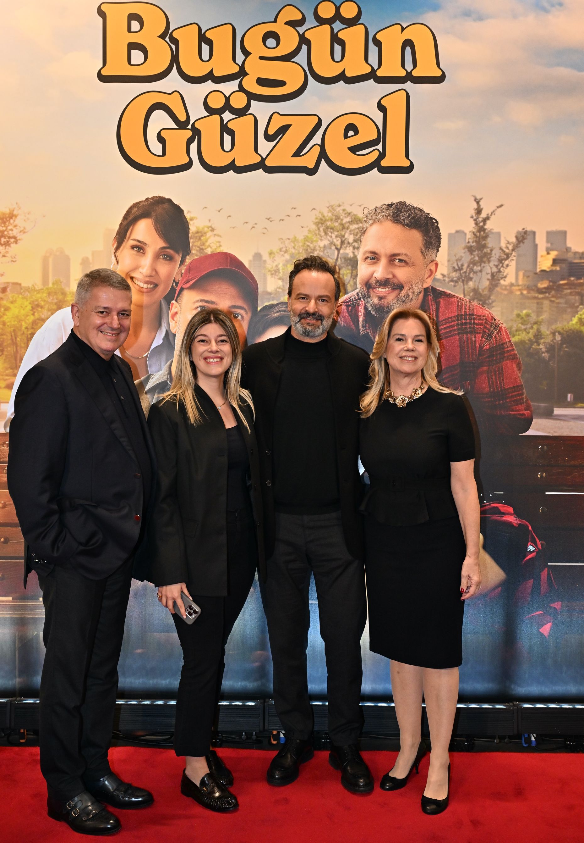 Cemal Okan - Dilara Okan - Timur Savcı - Nüket Okan 