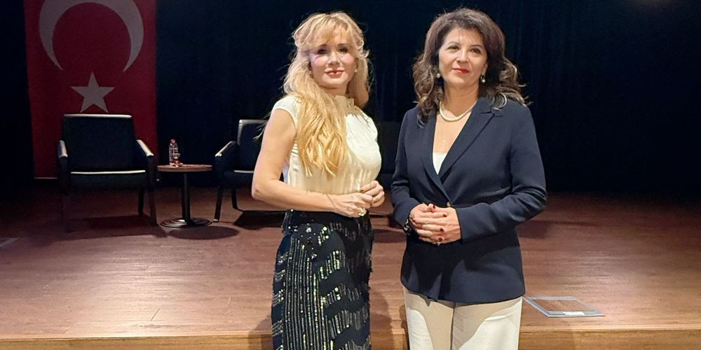 'Fark etmek sizin elinizde, yalnız yürümek zorunda değilsiniz'