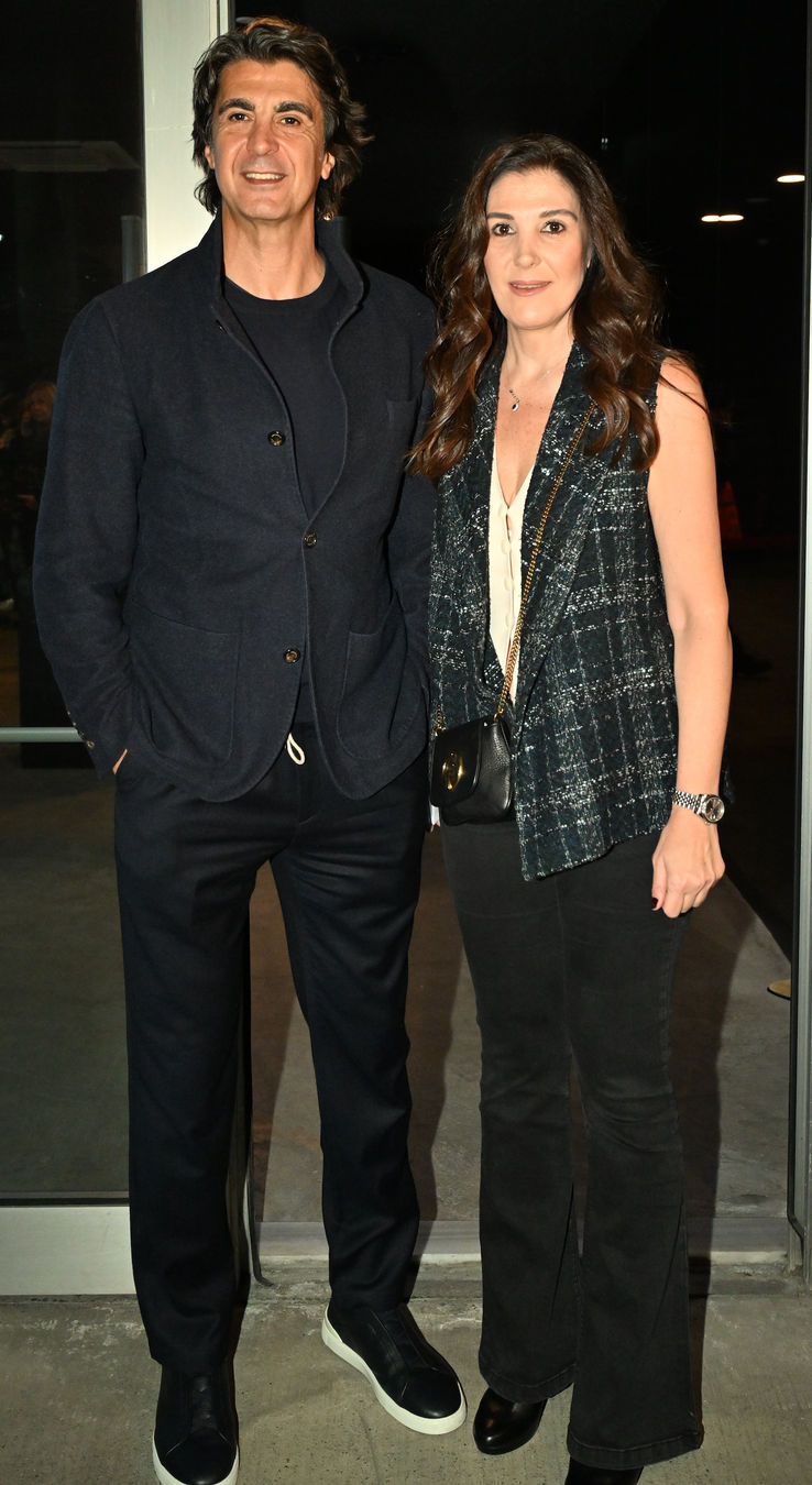 İbrahim Kutluay ve kız kardeşi