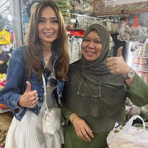 Yeni tarifler için Singapur'da...