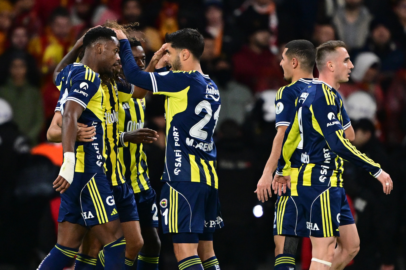 guendouzi-fenerbah-e-kariyerine-golle-ba-lad-derbide-a-lar