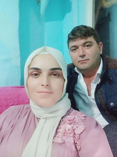 Kadriye ve Sinan Abak hayatlarını kaybettiler.