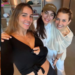 Yakın dostlar Dubai'de buluştu