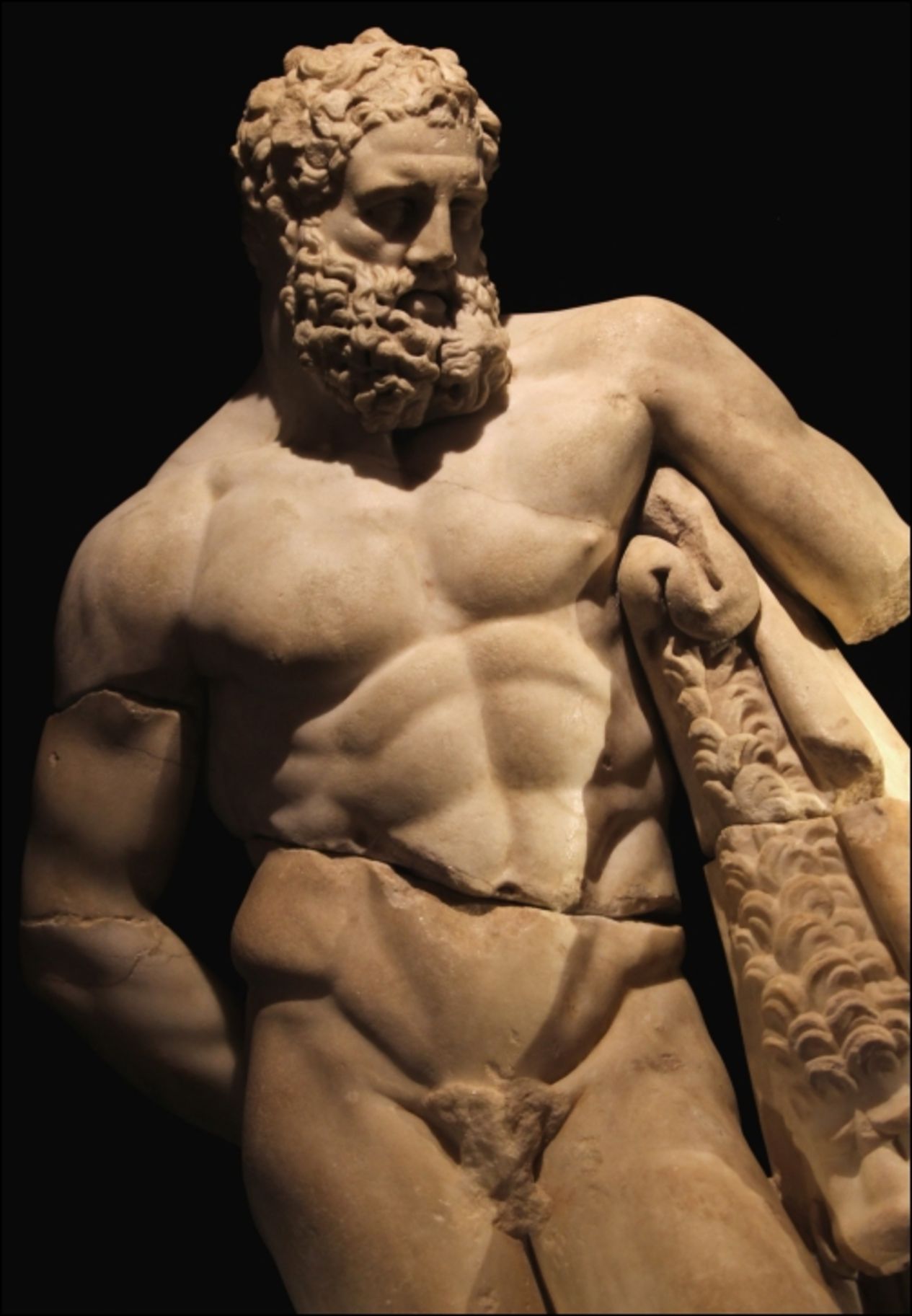 Yorgun Herakles Heykeli