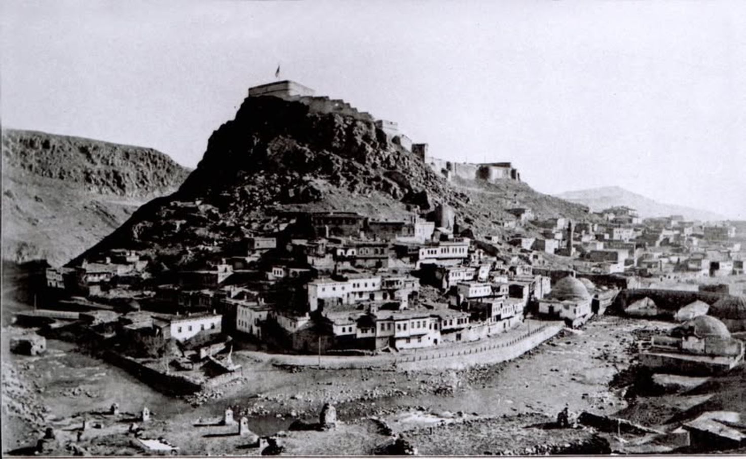 1800'lü yılların sonlarında Kars'ın genel görünümü.