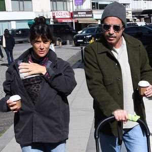 Rafael bebek caddede...