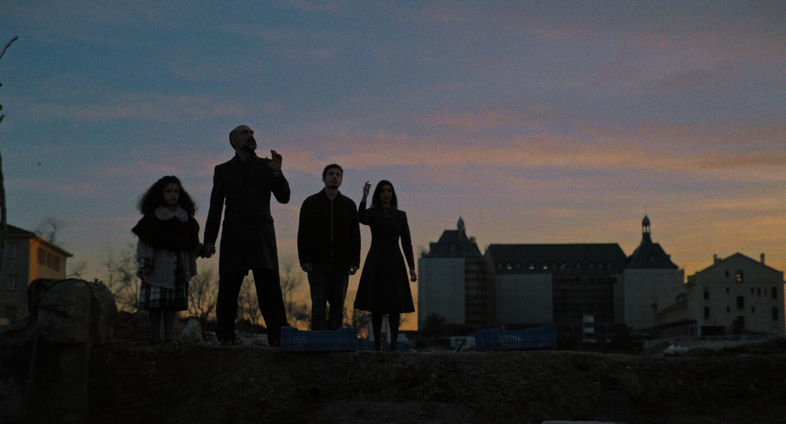 'Yeni Şafak Solarken'