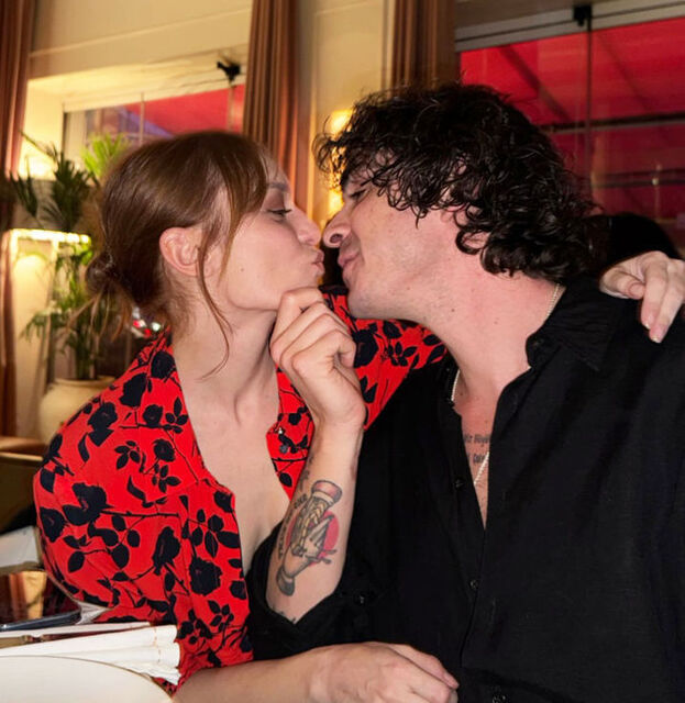 UÇANKUŞ MAGAZİN | Nilperi Şahinkaya: Moralim bozuk, konuşmayalım UÇANKUŞ MAGAZİN | Nilperi Şahinkaya: Moralim bozuk, konuşmayalım