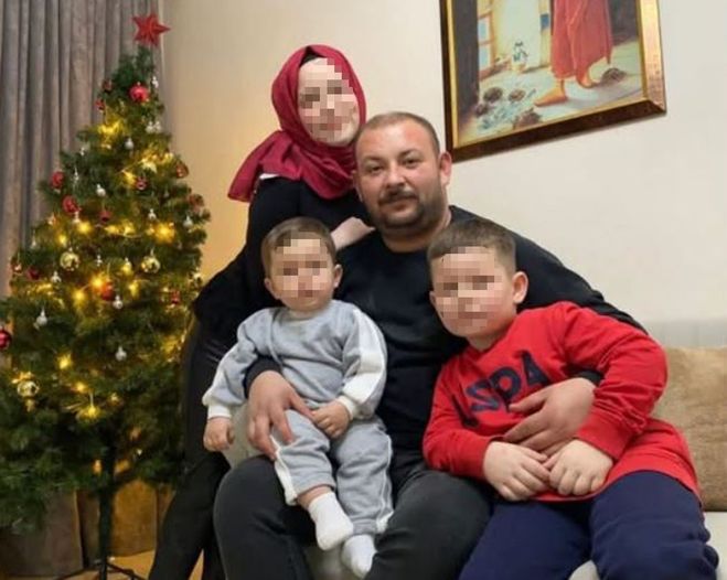 Minibüs şoförü Efe Erdem'in evli ve 2 çocuk babası olduğu öğrenildi.