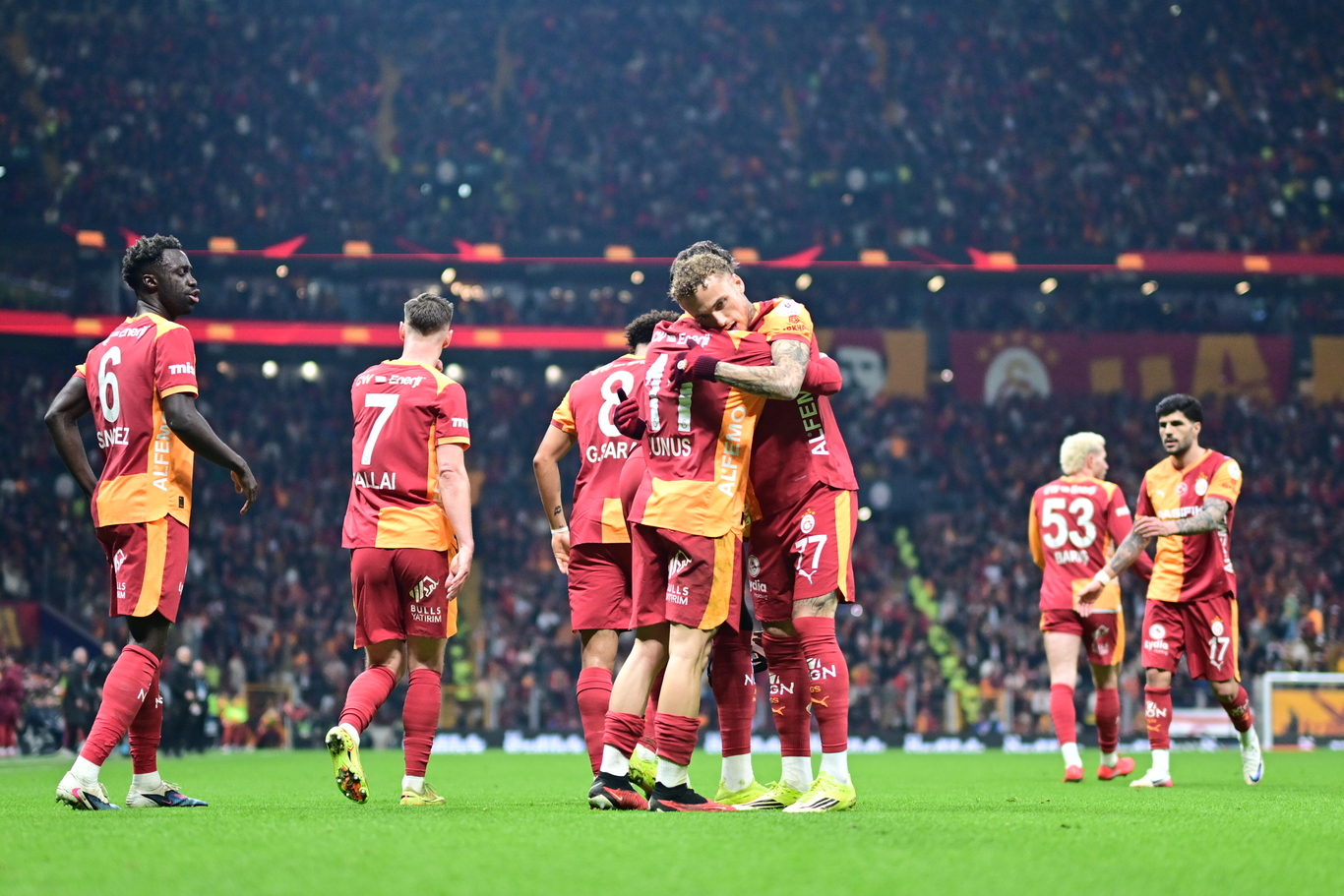 galatasaray-erteleme-ma-nda-g-ztepe-deplasman-nda-galatasaray-haberleri