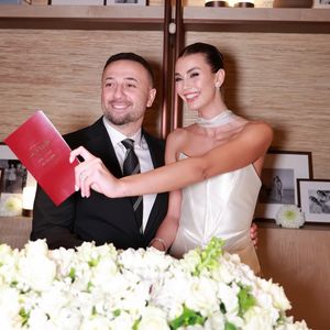 Sezgi Sena Akay ile Erdinç Acar evlendi