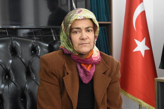 Serdar Bayar'ın annesi Yurdanur Bayar, duruşmanın ardından açıklamada bulundu.