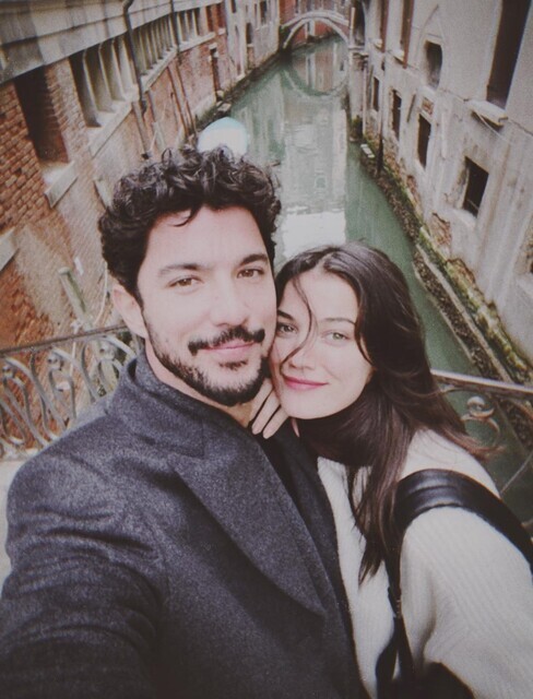 <strong>"EŞİMLE ORADA TANIŞTIM"</strong>