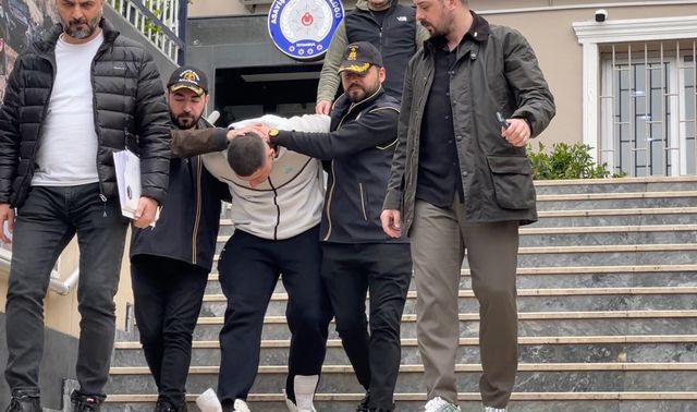 Mert Deniz G., 20 yaşında ve üniversite öğrencisi.