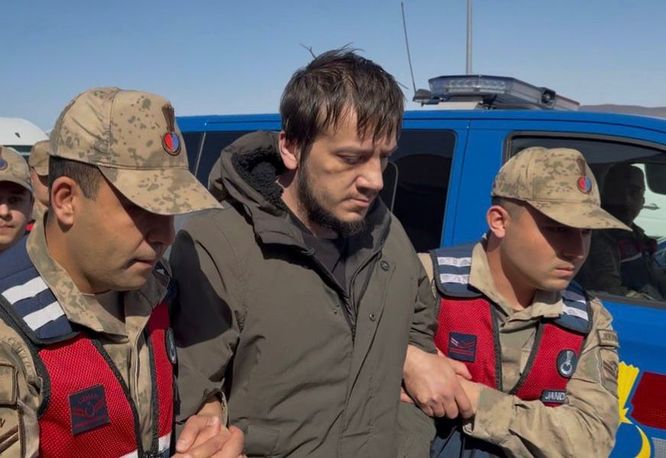 Gülistan Doku'nun eski  erkek arkadaşı Zeinal Abakarov da sabah saatlerinde tutuklandı.