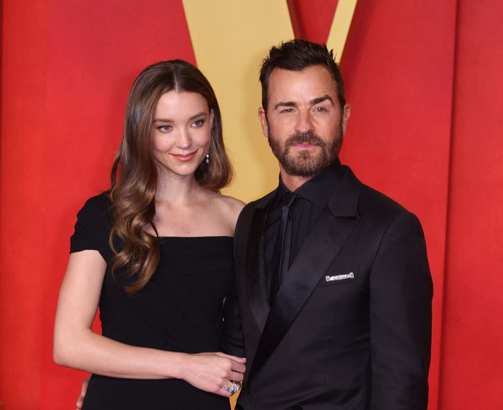  Justin Theroux - Nicole Brydon Bloom