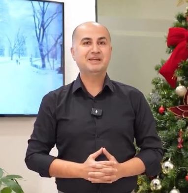 Eski Başhekim Çağdaş Özdemir.