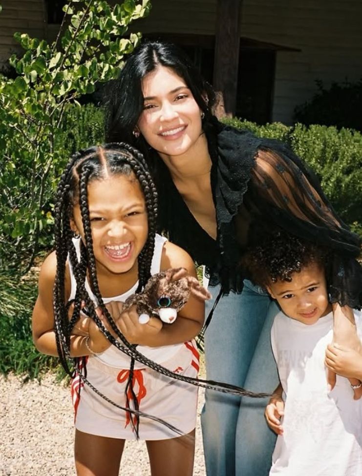 Jenner'ın eski sevgilisi Travis Scott'tan iki çocuğu var