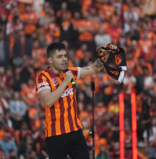 Emir Can İğrek, Galatasaray tarihinden Kerem Aktürkoğlu'nu sildi - Magazin haberleri
