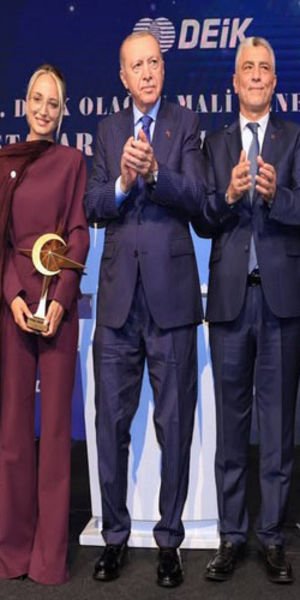 "Ustalara Saygı" gecesinde Sakıp Sabancı’ya vefa...
