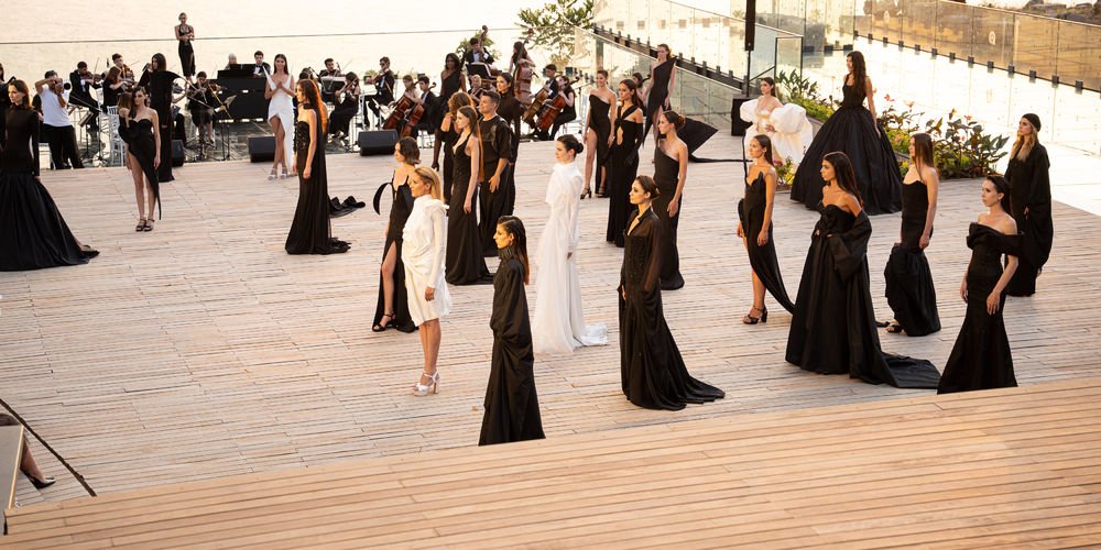 Antalya'da defile...