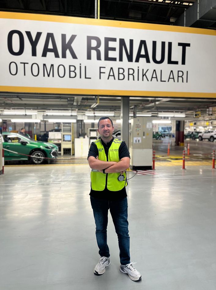 Türk mühendislerin bilgi birikimi ve Türk işçilerinin emeğiyle hayata geçirilen Renault Boreal'in Oyak Renault fabrikalarındaki üretim sürecini yerinde inceledik.