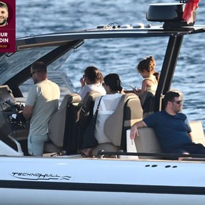Bodrum sularında dost buluşması...