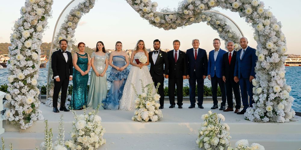 Boğaz'da masalsı düğün...