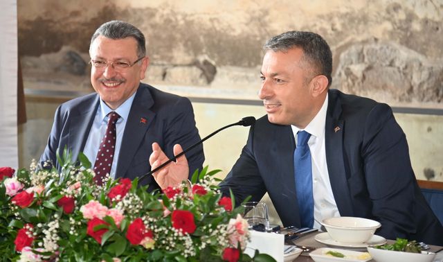 Ahmet Metin Genç ve Tahir Şahin