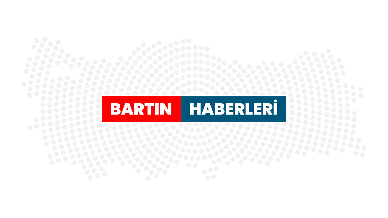 YKS için yanlış okula gelen ve kimliğini unutan öğrencilerin yardımına polis yetişti - Bartın Haberleri