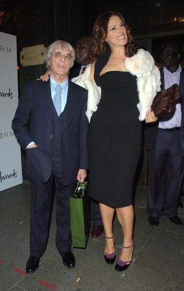 Formula 1'in patronu Bernie Ecclestone, 25 yıllık eşi Slavica Ecclestone'dan boşandı. Eşinden boşanmak isteyen Slavice Ecclestone, mahkemeye sunduğu dilekçede, 78 yaşındaki kocasının ''mantıksız davranışları''ndan bıktığını belirtti.