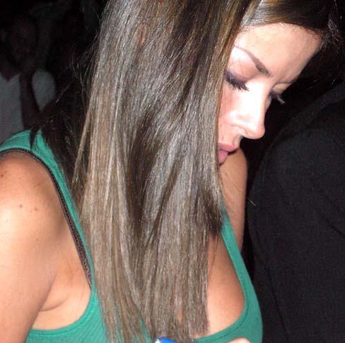 Matteo Ferrari'nin eşi olan Aida Yespica'nın tam adı Aida Maria Yespica Jaime. 15 Temmuz 1982 doğumlu olan güzel sunucu ile Matteo'nun 2008'de dünyaya gelen Aron adında bir oğulları var. Venezuella Güzeli olan Aida, 2003'ten beri İtalya'da modellik yapıyor. GQ ile Maxim gibi dergilerin kapağını süslemiş olan Aida Fashion TV ve RAİ için de düzenli olarak çekimlere katılıyor.