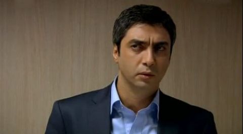 Bir yolda gidiyoruz, bu yolda dönenler de olacak ölenlerde...