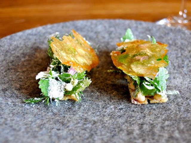 Kopenhag Danimarka'da bulunan bir restoranda bu yemek 514 dolar yani bin 569 TL.