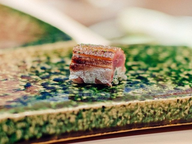 Kalifornia'daki bir restorandaki bu yemek 790 dolar yani 2 bin 411 TL.