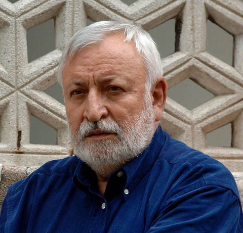 Yönetmen, yapımcı ve senarist Yücel Çakmaklı hayatını kaybetti.