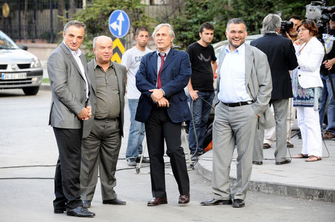 Polis Akademisi'nin ev sahipliğinde, İçişleri Bakanı Beşir Atalay ile bazı gazetecileri bir araya getiren ''Kürt Meselesinin Çözümü: Türkiye Modeline Doğru'' başlıklı çalıştay Ankara'da yapıldı.