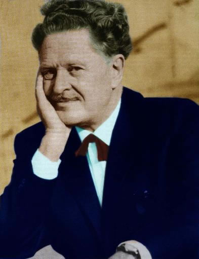 Hükümet Sözcüsü, Devlet Bakanı ve Başbakan Yardımcısı Cemil Çiçek, Nazım Hikmet'in Türk vatandaşlığından çıkarılmasına ilişkin Bakanlar Kurulu Kararı'nın ortadan kaldırılmasına yönelik yeni bir kararın imzaya açıldığını bildirdi.