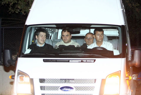 ''İrticayla Mücadele Eylem Planı'' başlıklı belgede ıslak imzası bulunduğu öne sürülen Deniz Kurmay Albay Dursun Çiçek, sevk edildiği mahkeme tarafından ikinci kez tutuklandı. 13 Kasım'da tahliye edildi.