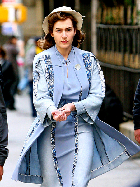Kate Winslet, mini dizi Mildred Pierce'ın setinde.