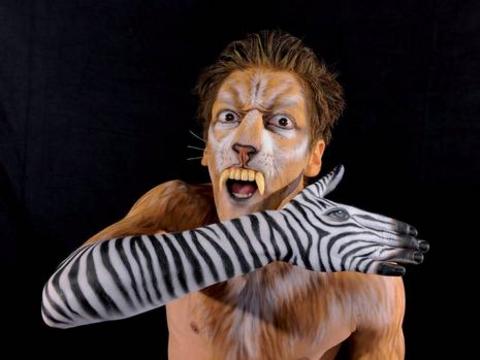 Gurbetçi yıldız yelesini takınca artık tam bir aslan olmuştu.