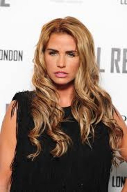 Kate Price'de 6 aylık hamileyken eşi tarafından aldatıldığını ve boşanmak istediğini açıklamıştı.
