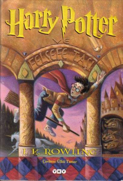 Harry Potter ve Felsefe Taşı: Fantastik roman serisinin ilk kitabı tüm dünyada 120 milyon sattı.