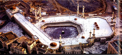 5 milyon insanın aynı anda bulunduğu Arafat'ın gökyüzünden çekilmiş fotoğrafına bakarken başınız dönebilir.