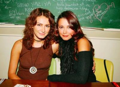 Ayça İnci ile Ayşim İnci iki kardeş.